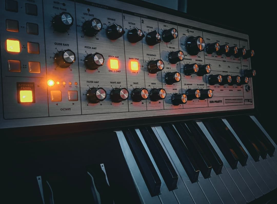 FM SYNTHESIS